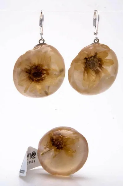 Ohrringe / Ring — Sets aus der Natur — PAGANE-Archiv, Bild 049