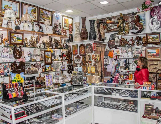 Krasi Souvenirs and Jewellery — photo from the PAGANE uniques stockists page